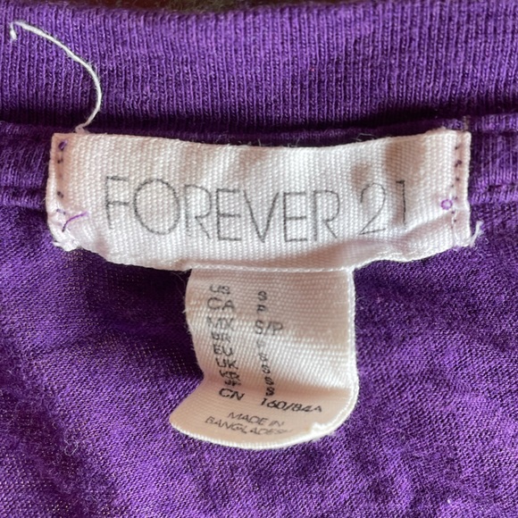 Peuple tee from Forever 21 - Picture 3 of 3